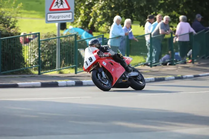 Framed Print : Lancelot Unissart (Kawasaki) 2019 Superbike Classic TT Framed Print : Lancelot Unissart (Kawasaki) 2019 Superbike Classic TT