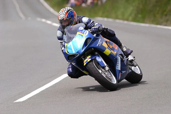 Laurent Astier (Suzuki) 2004 Junior TT
