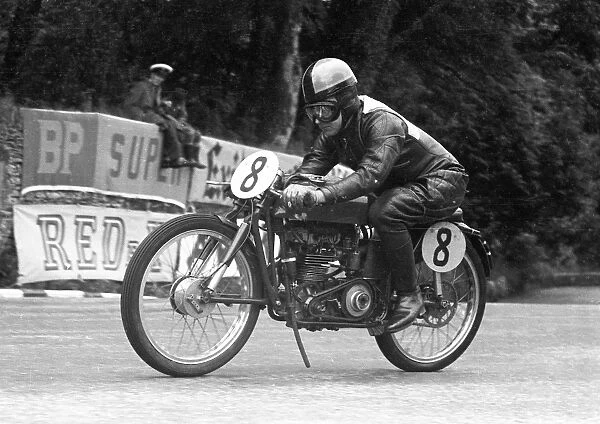 Len Harfield (LCH) 1955 Ultra Lightweight TT