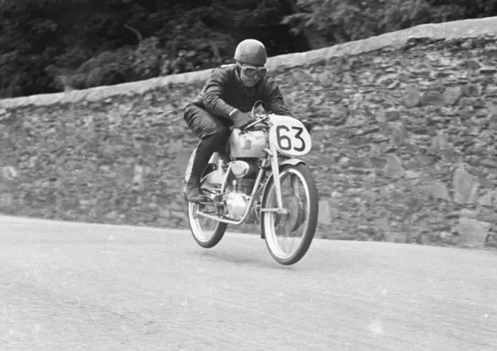 Framed Print : Len Parry (Mondial) 1952 Ultra Lightweight TT Framed Print : Len Parry (Mondial) 1952 Ultra Lightweight TT