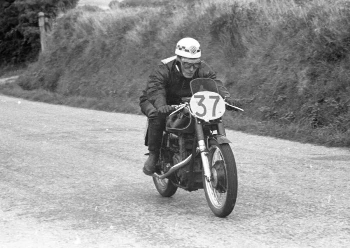 Framed Print : Len Rutherford (AJS) 1955 Senior Manx Grand Prix Framed Print : Len Rutherford (AJS) 1955 Senior Manx Grand Prix