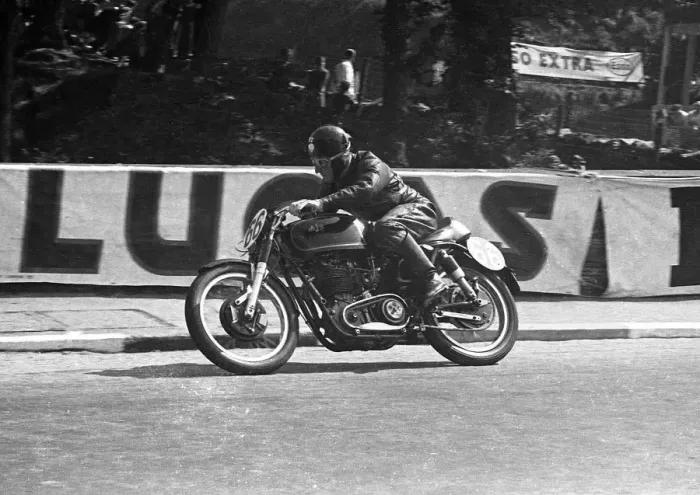 Framed Print : Leo Simpson (AJS) 1953 Junior TT Framed Print : Leo Simpson (AJS) 1953 Junior TT