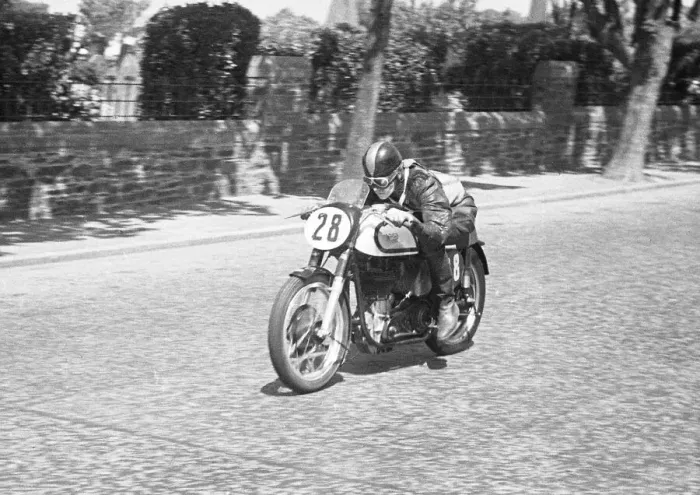 Framed Print : Les Dear (Norton) 1951 Senior TT Framed Print : Les Dear (Norton) 1951 Senior TT