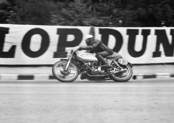 Framed Print : Les Graham (AJS) 1950 Senior TT Framed Print : Les Graham (AJS) 1950 Senior TT