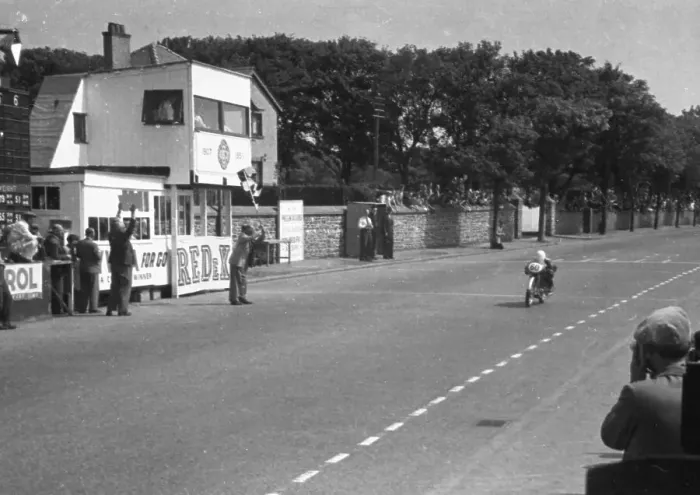 Framed Print : Les Graham MV 1953 Ultra Lightweight TT Framed Print : Les Graham MV 1953 Ultra Lightweight TT
