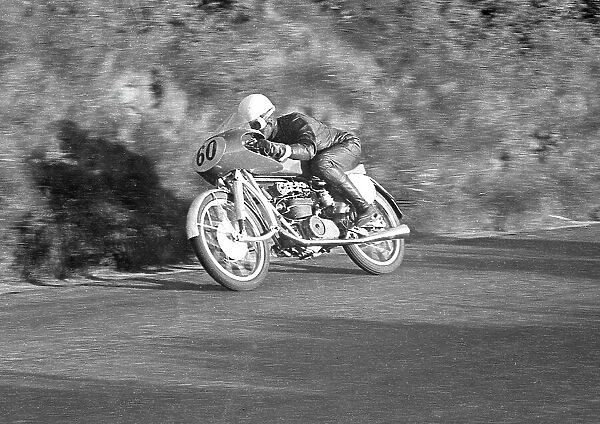 Les Graham MV 1953 Ultra Lightweight TT