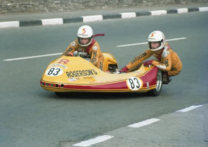 Framed Print : Lesley Hurst & Eric Amman (Winstanley Suzuki) 1982 Sidecar TT Framed Print : Lesley Hurst & Eric Amman (Winstanley Suzuki) 1982 Sidecar TT
