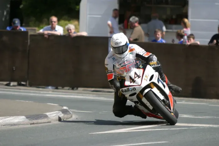 Framed Print : Liam Quinn (Yamaha) 2006 Superbike TT