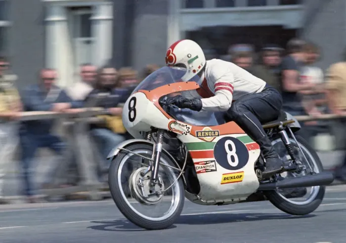 Framed Print : Lindsay Porter (Honda) 1973 Ultra Lightweight TT Framed Print : Lindsay Porter (Honda) 1973 Ultra Lightweight TT