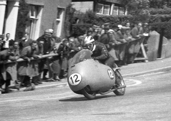 Framed Print : Bill Lomas (Guzzi) 1956 Senior TT
