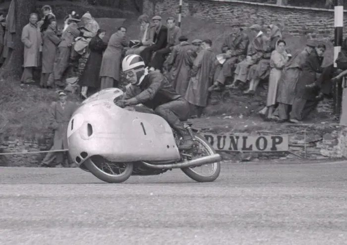 Framed Print : Bill Lomas (MV) 1955 Ultra Lightweight TT Framed Print : Bill Lomas (MV) 1955 Ultra Lightweight TT