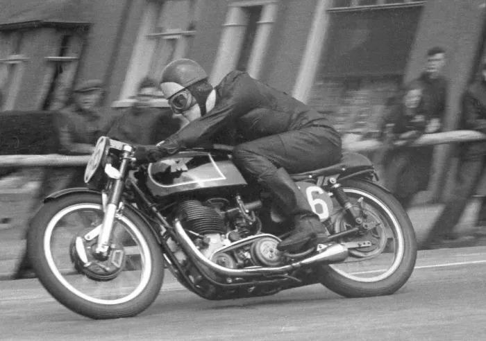 Framed Print : Louis Carr (Matchless) 1956 Senior TT Framed Print : Louis Carr (Matchless) 1956 Senior TT