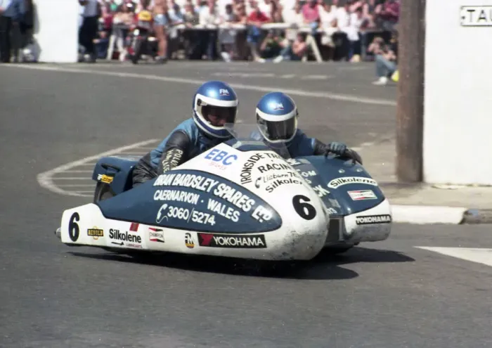 Framed Print : Lowry Burton & Alan Langton (Yamaha) 1985 Sidecar TT Framed Print : Lowry Burton & Alan Langton (Yamaha) 1985 Sidecar TT