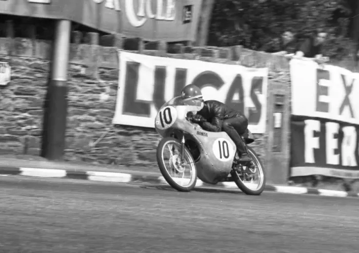 Framed Print : Luigi Taveri (Honda) 1962 50cc TT Framed Print : Luigi Taveri (Honda) 1962 50cc TT
