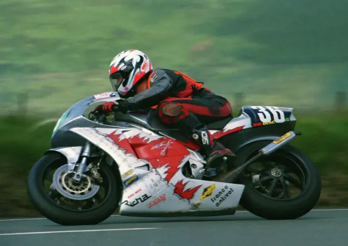 Framed Print : Luis Metello (Honda) 1999 Lightweight TT Framed Print : Luis Metello (Honda) 1999 Lightweight TT