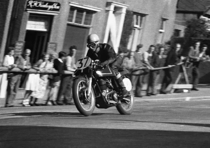 Framed Print : M Wassell (AJS) 1957 Junior Manx Grand Prix Framed Print : M Wassell (AJS) 1957 Junior Manx Grand Prix