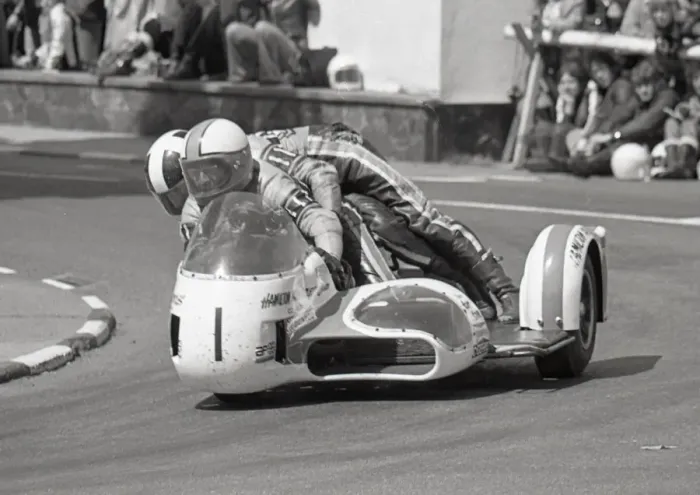 Framed Print : Mac Hobson & Gordon Russell (Yamaha) 1975 500 Sidecar TT Framed Print : Mac Hobson & Gordon Russell (Yamaha) 1975 500 Sidecar TT
