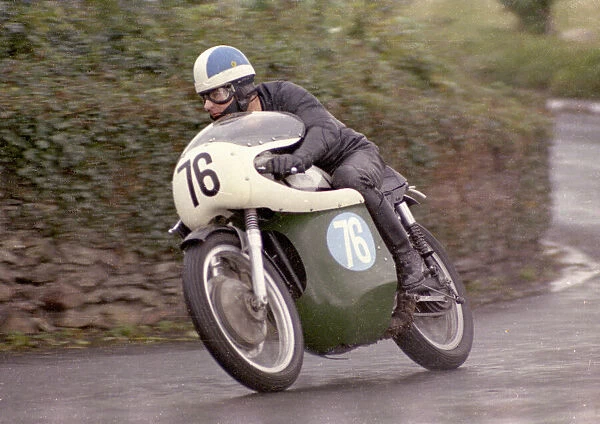 Malcolm Bailey (AJS) 1967 Junior Manx Grand Prix