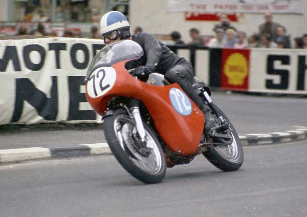 Malcolm Bailey (AJS) 1968 Junior Manx Grand Prix