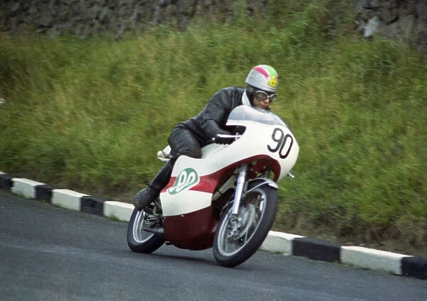 Malcolm Cox (Yamaha) 1970 Lightweight Manx Grand Prix
