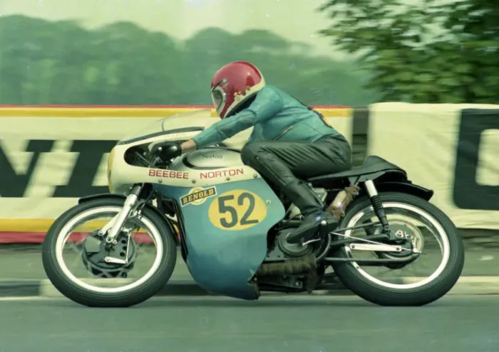 Framed Print : Malcolm Lucas (Beebee Norton) 1976 Senior TT Framed Print : Malcolm Lucas (Beebee Norton) 1976 Senior TT