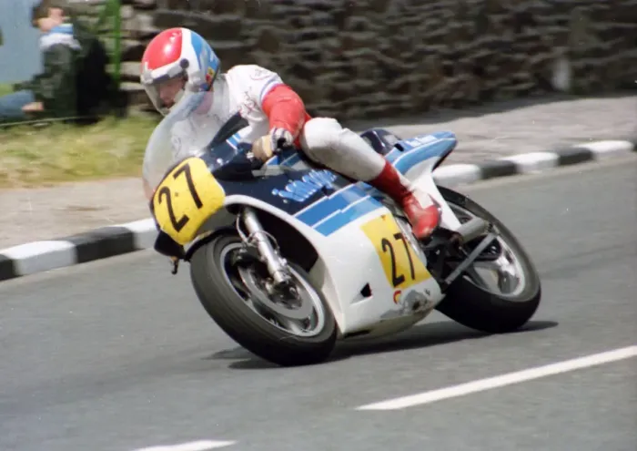 Framed Print : Malcolm Lucas (Suzuki) 1984 Senior TT Framed Print : Malcolm Lucas (Suzuki) 1984 Senior TT