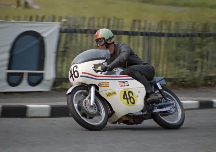 Framed Print : Malcolm Moffatt (Seeley) at Cruickshanks 1970 Senior TT Framed Print : Malcolm Moffatt (Seeley) at Cruickshanks 1970 Senior TT