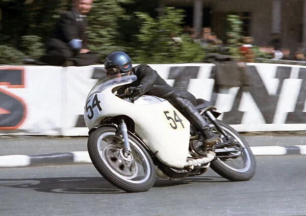 Malcolm Stanton (Norton) 1966 Junior TT