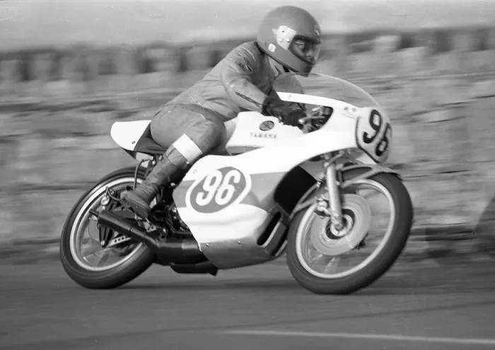 Framed Print : Malcolm Teare (Yamaha) 1978 Southern 100 Framed Print : Malcolm Teare (Yamaha) 1978 Southern 100