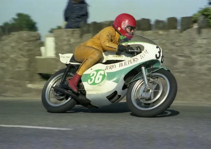 Framed Print : Malcolm Teare (Yamaha) 1979 Southern 100 Framed Print : Malcolm Teare (Yamaha) 1979 Southern 100