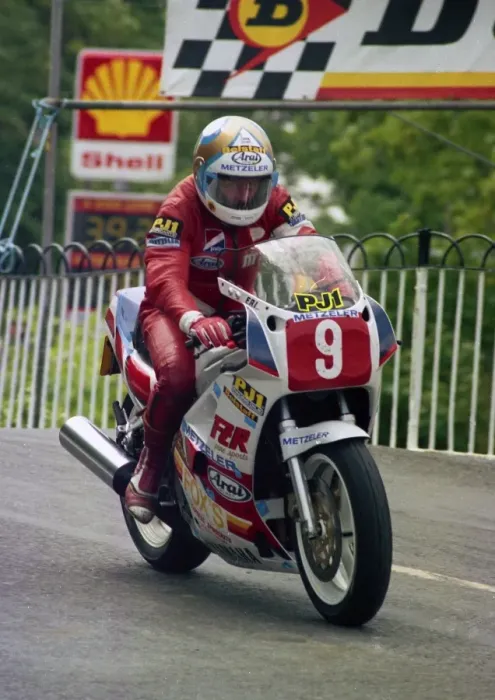 Framed Print : Malcolm Wheeler (Yamaha) 1988 Production A TT Framed Print : Malcolm Wheeler (Yamaha) 1988 Production A TT