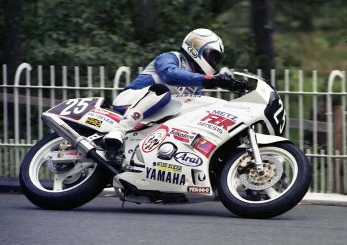 Framed Print : Malcolm Wheeler (Yamaha) 1990 Supersport 400 TT Framed Print : Malcolm Wheeler (Yamaha) 1990 Supersport 400 TT