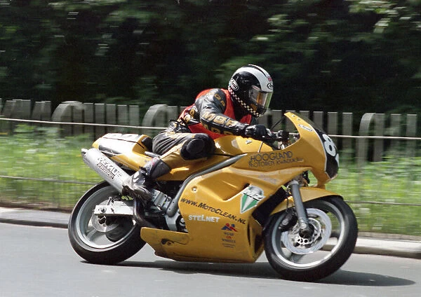 Marco Winkelaar (Yamaha) 1999 Singles TT