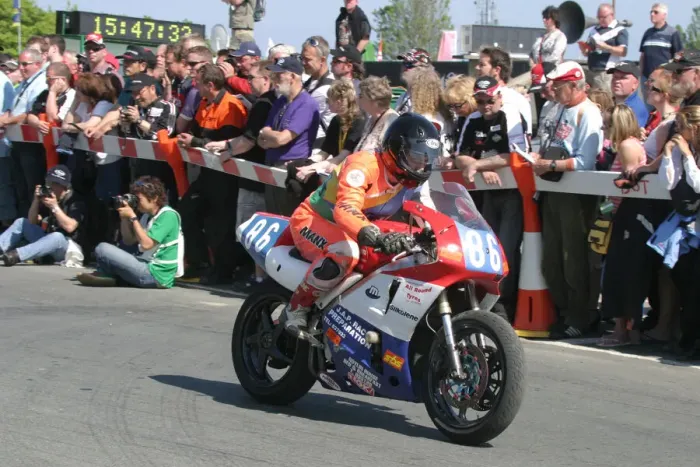 Framed Print : Mark Baldwin (Honda) 2007 TT Parade Lap Framed Print : Mark Baldwin (Honda) 2007 TT Parade Lap