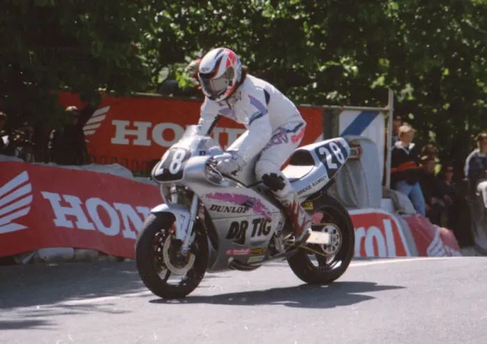 Framed Print : Mark Daynes (Tigcraft Suzuki) 1994 Singles TT Framed Print : Mark Daynes (Tigcraft Suzuki) 1994 Singles TT