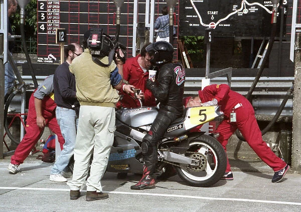 Mark Diffey (Kawasaki) 1994 Newcomers Manx Grand Prix