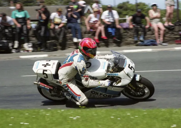 Framed Print : Mark Farmer (Oxford Ducati) 1993 Formula One TT