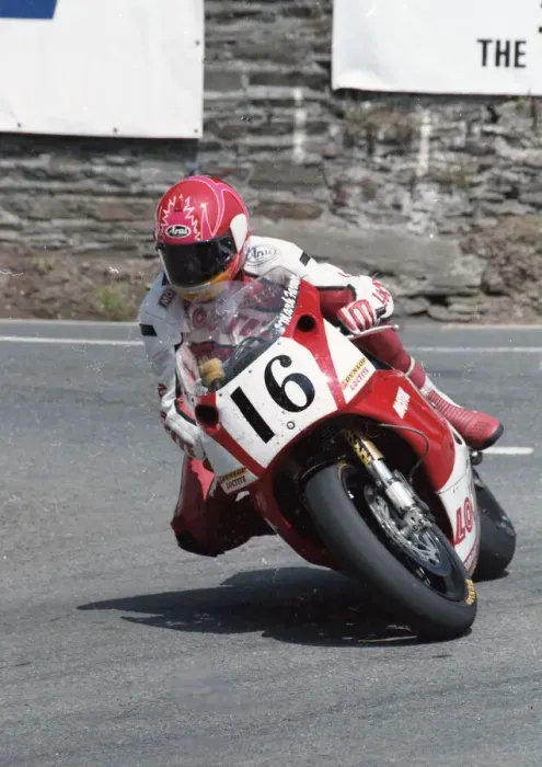 Framed Print : Mark Farmer (Yamaha) 1992 Formula One TT