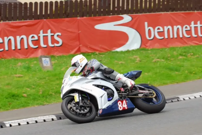 Framed Print : Mark Goodings (Kawasaki) 2015 Senior TT
