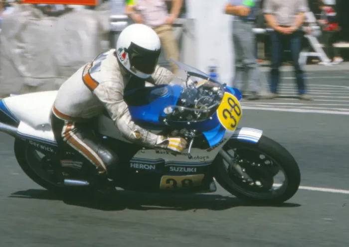 Framed Print : Mark Johns (Suzuki) 1984 Senior TT Framed Print : Mark Johns (Suzuki) 1984 Senior TT
