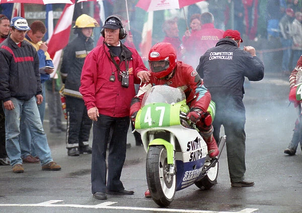 Mark Kneen (Yamaha) 1998 Lightweight TT