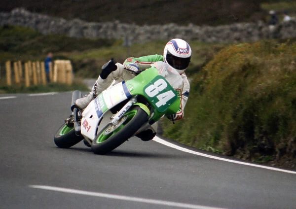 Mark Linscott (Kawasaki) 1989 Supersport 400 TT