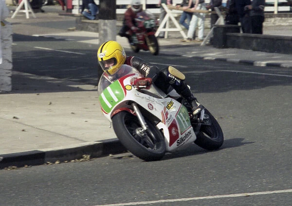 Mark Linton (Yamaha) 1986 Lightweight Manx Grand Prix