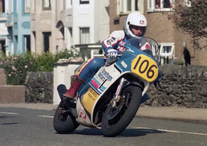 Framed Print : Mark Livingstone (Suzuki) 1987 Senior Manx Grand Prix Framed Print : Mark Livingstone (Suzuki) 1987 Senior Manx Grand Prix