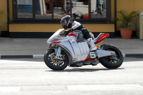 Mark Miller (MotoCzysz) 2009 XGP TT