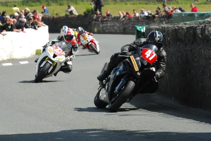 Framed Print : Mark Parrett (BMW) 2015 Southern 100 Framed Print : Mark Parrett (BMW) 2015 Southern 100
