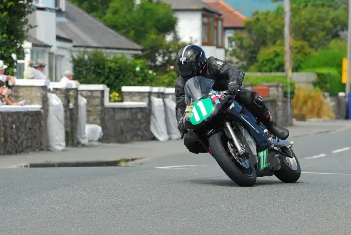 Framed Print : Mark Parrett (Kawasaki) 2014 Southern 100 Framed Print : Mark Parrett (Kawasaki) 2014 Southern 100