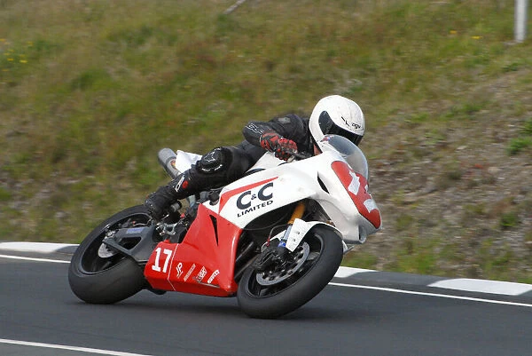 Mark Parrett (Yamaha) 2009 Superstock TT
