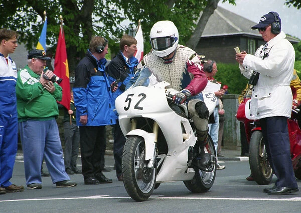 Mark Robinson (Yamaha) 2000 Formula One TT