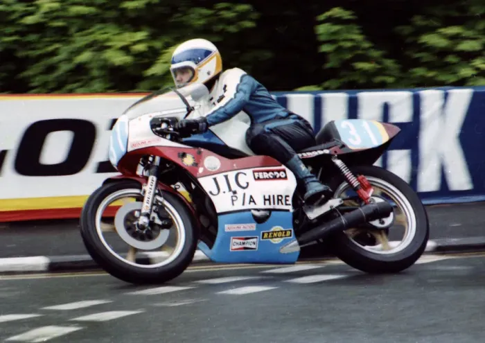 Framed Print : Mark Wieczorek (Yamaha) 1980 Formula Two TT Framed Print : Mark Wieczorek (Yamaha) 1980 Formula Two TT